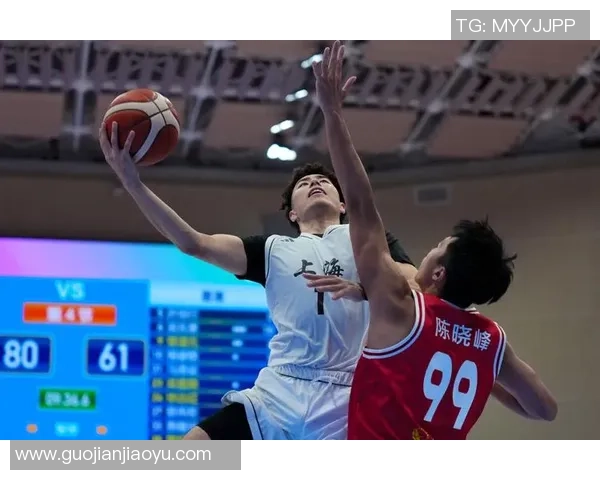 李添荣的成长之路：从普通学生到行业领军人物的奋斗故事