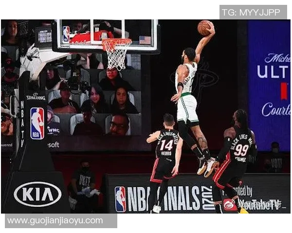 湖人对热火季后赛精彩回放全景分析与关键时刻解读